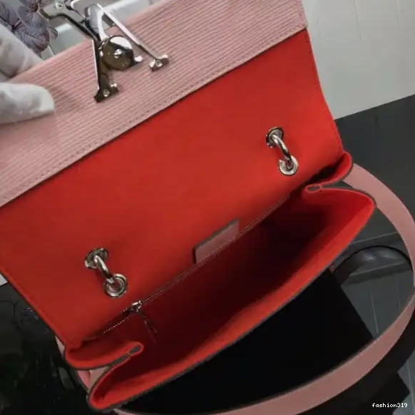 LOUIS PM GRENELLE VUITTON 0425